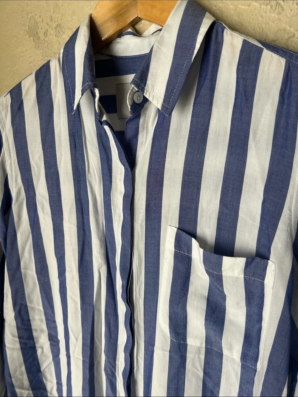 Rails Hayden blue and white thick stripe button down blouse - Picture 3 of 7